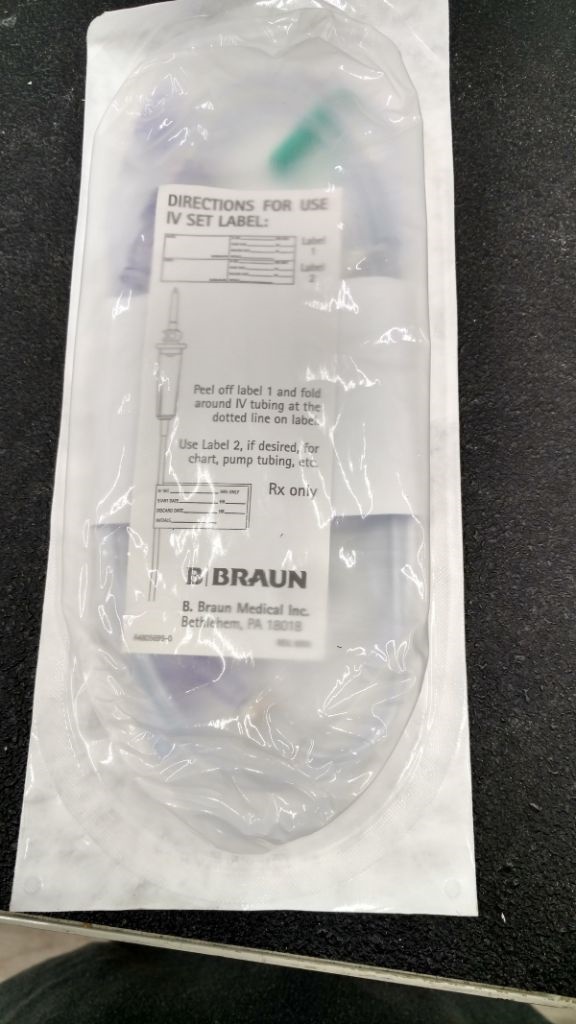 Lot of 24 - Braun Infusomat Space Pump IV Set Ref: 490102 | Auction 12224