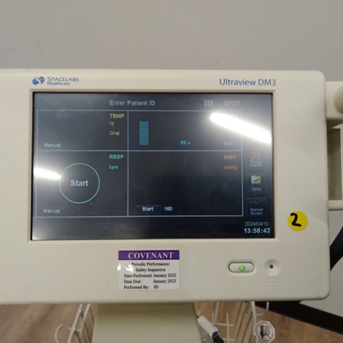 Spacelabs Ultraview DM3 Vital Sign Monitor With Stand 