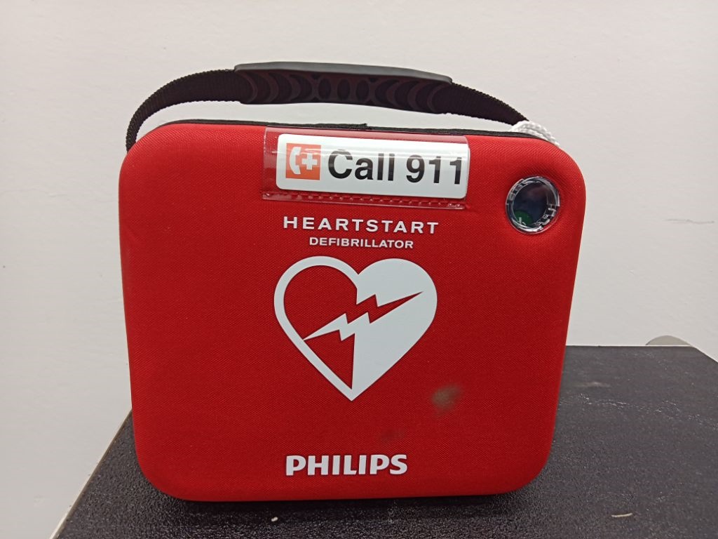 Philips Heartstart Defibrillator | Auction 26850