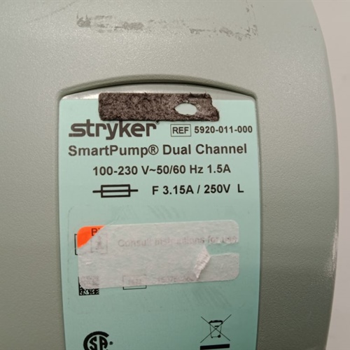 Stryker Smart Pump with Stand