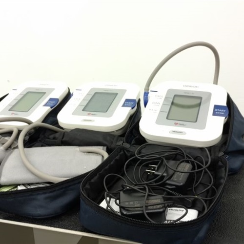 Lot of 3 - Omron HEM-711ACN2 Automatic Blood Pressure Monitors 