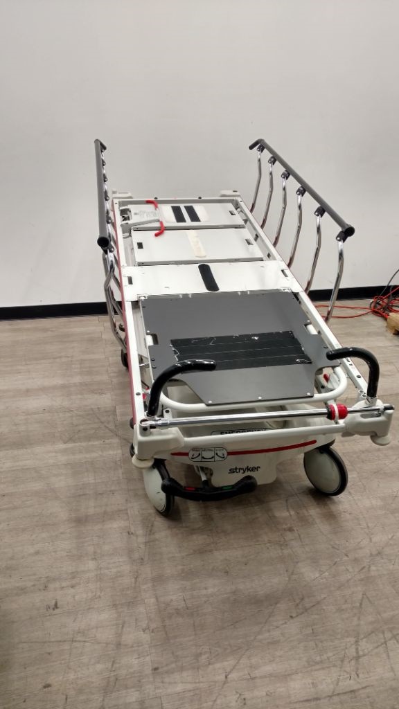 Stryker Atlas 660 Transport Stretcher | Auction 11260