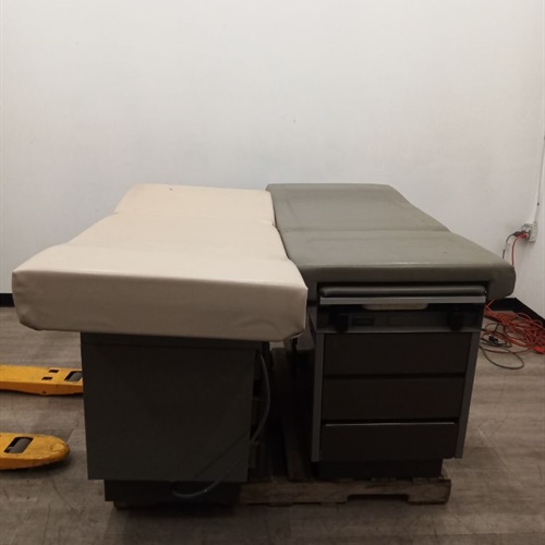 Lot of 2 Ritter 104 Exam Tables