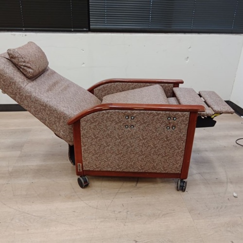 Recliner Waiting Room Chair