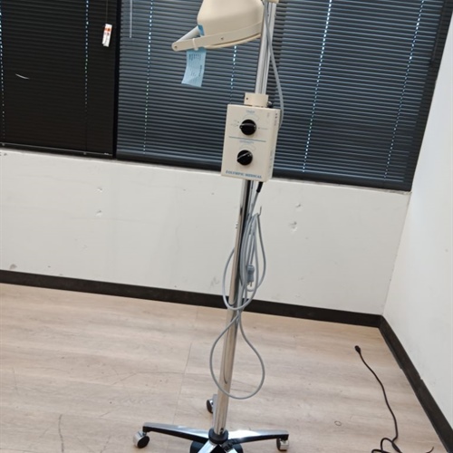 Olympic Model 31 Warm-Lamp