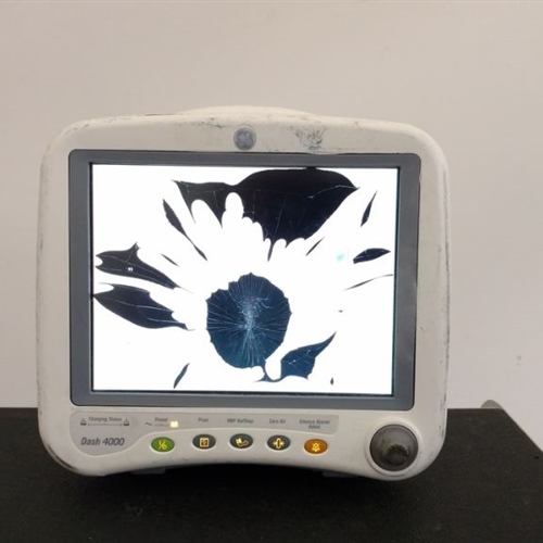 GE Dash 4000 Monitor for Parts