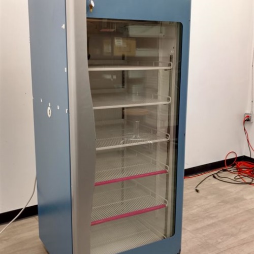 Helmer HLR120 Laboratory Refrigerator 