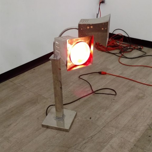 Red Lamp Stand