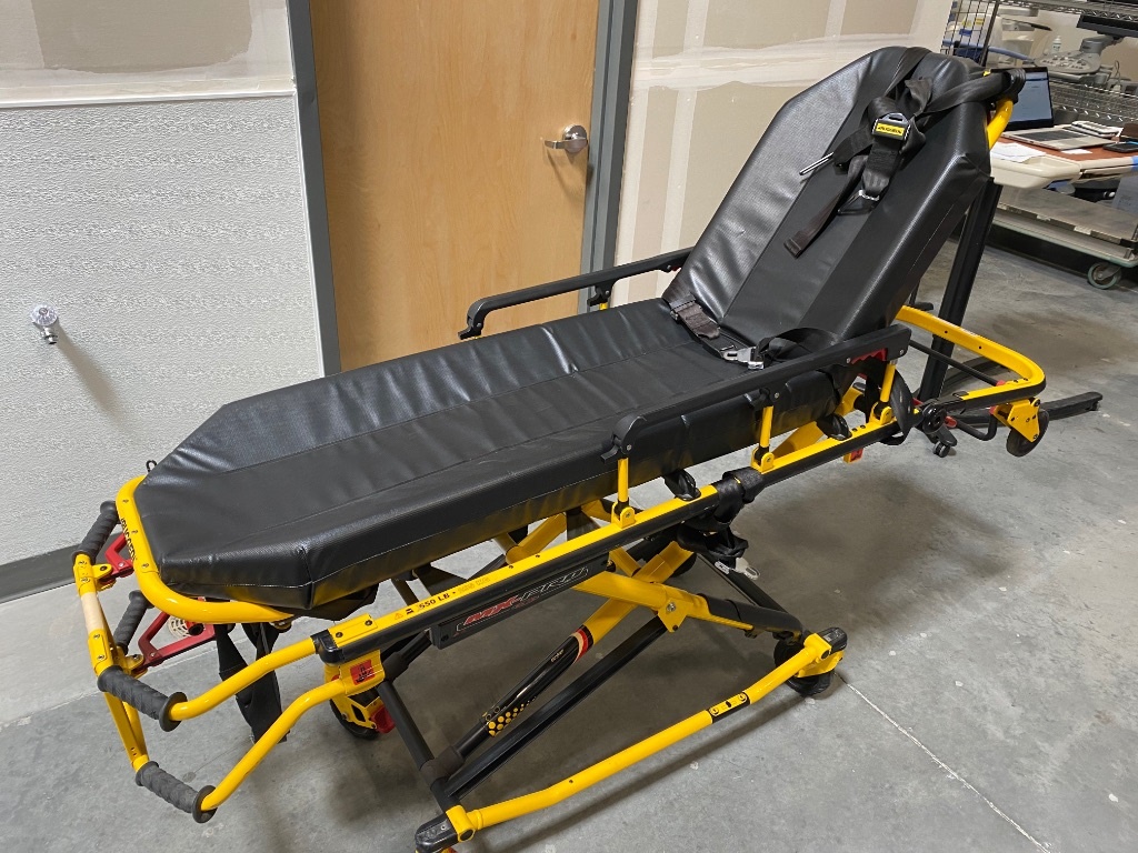 Stryker MX-Pro R3 Stretcher | Auction 13256