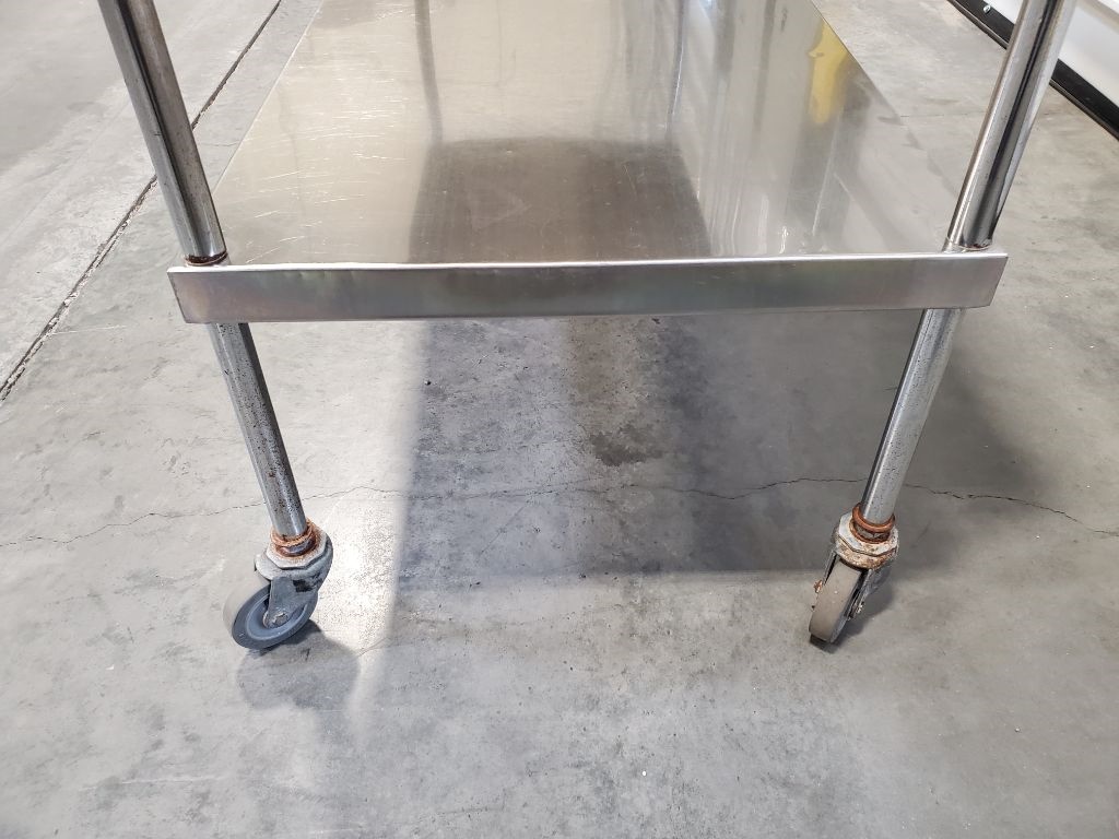 Stainless steel rolling table | Auction 14950