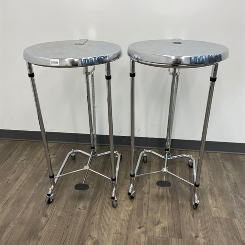 Round Hamper with Foot Pedal Lid, lot of 2