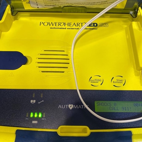 Cardiac Science 9390A-501 Powerheart AED Defibrillator Pacemaker with Case