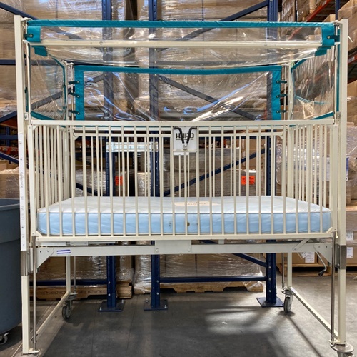 Rolling Enclosed Bed, Large Crib