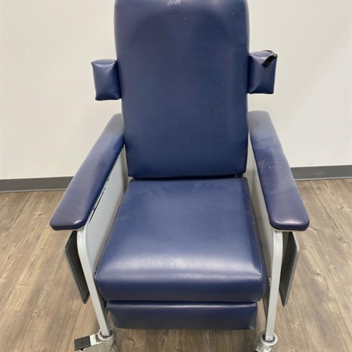 Custom Comfort Procedure Chair 
