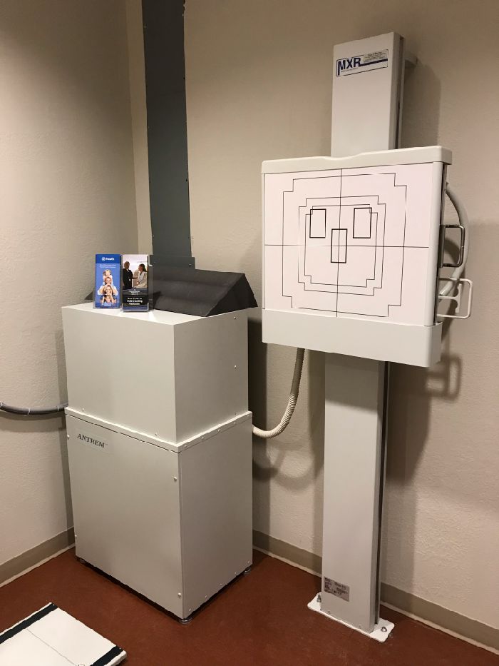 Del Medical XRay unit and Konica Regius 110 CR Reader Auction 1517